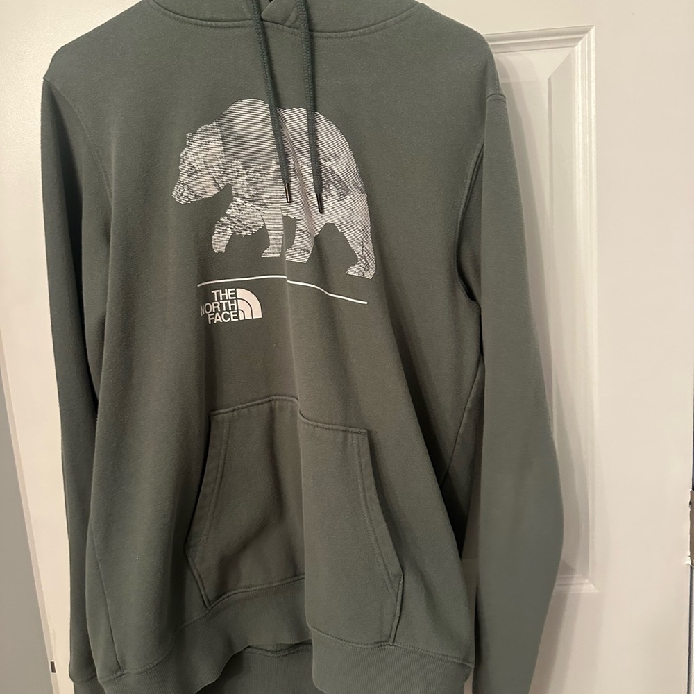 The North Face Men's Olive Green Sweater